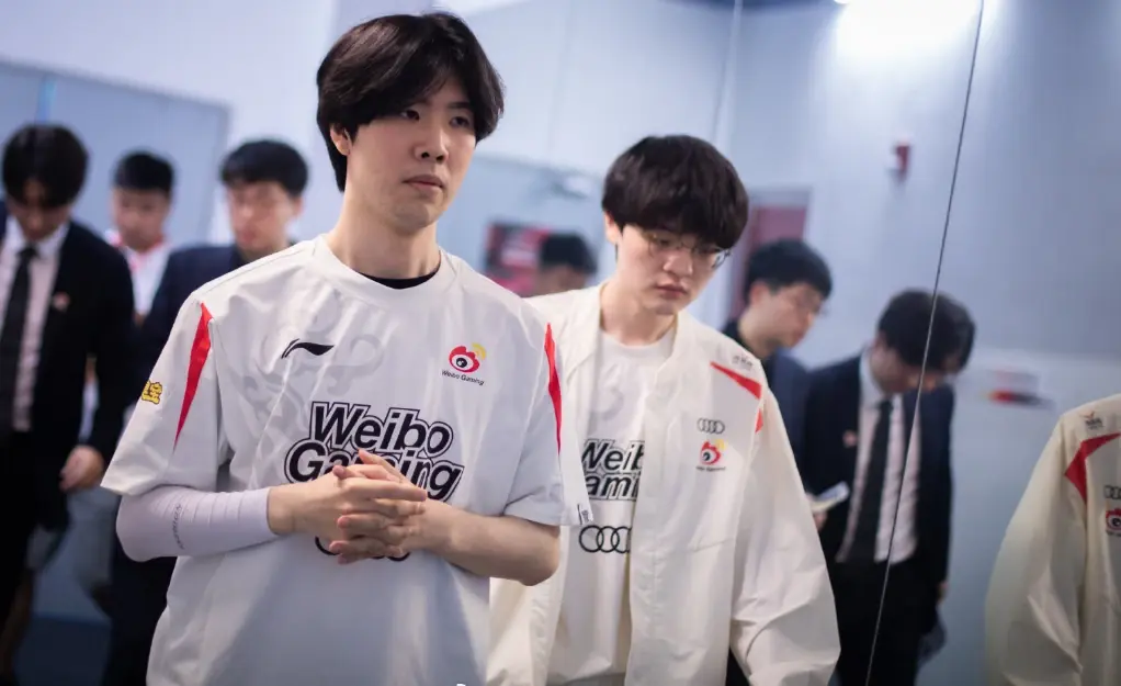 TheShy连续十场比赛得分超过赛事规则更新,瑞士队挑战极限!(theshy比赛用过瑞文吗) TheShy连续十场比赛得分超过赛事规则更新,瑞士队挑战极限!(theshy比赛用过瑞文吗)